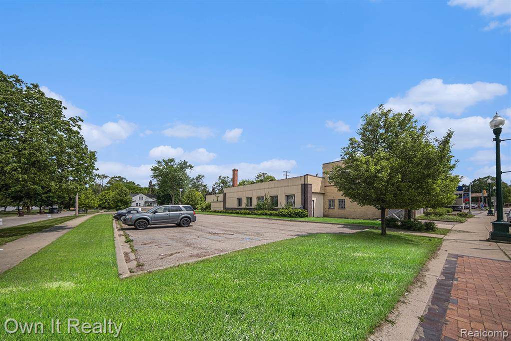 Allen Park, MI 48184,35540 W Michigan Avenue