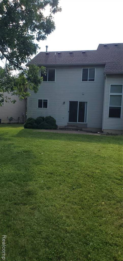 Ann Arbor, MI 48105,3172 Birchwood Court
