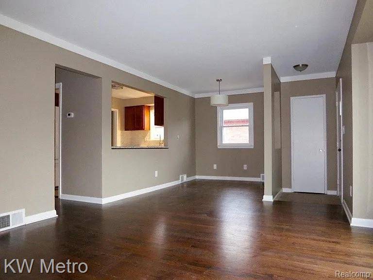 Clawson, MI,173 Elmsford Drive