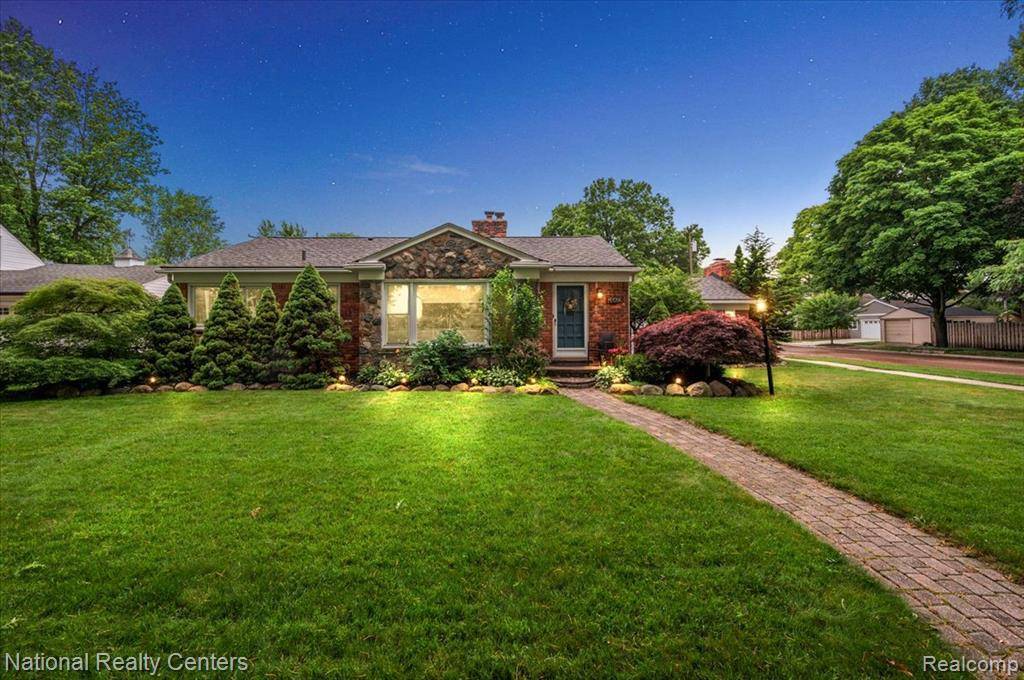 Royal Oak, MI 48073,3002 Bamlet Road