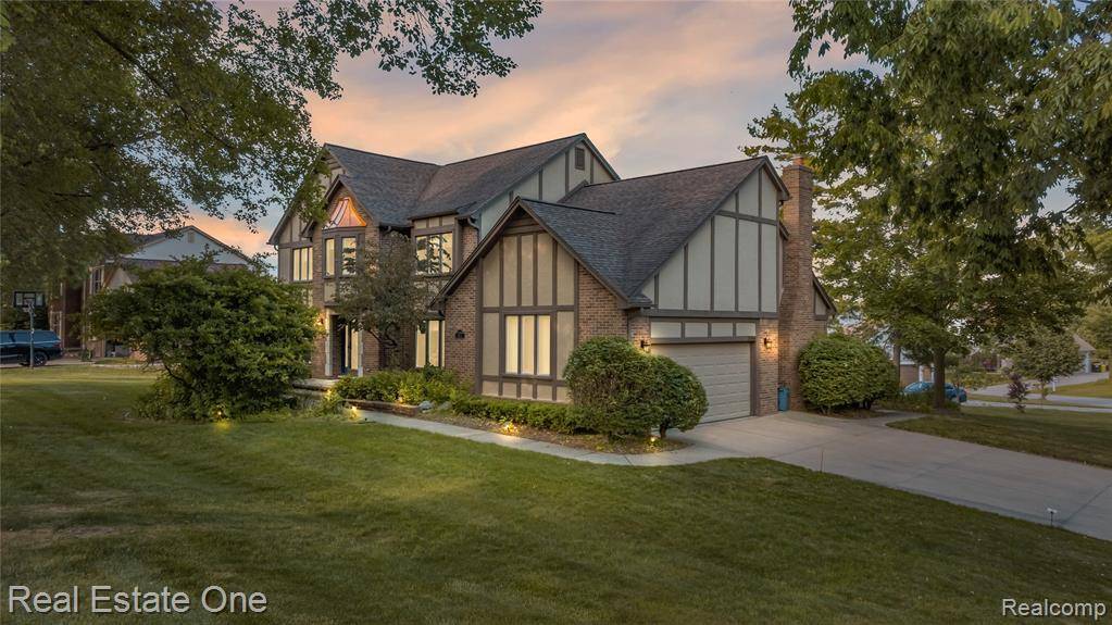Novi, MI,25006 Davenport Avenue