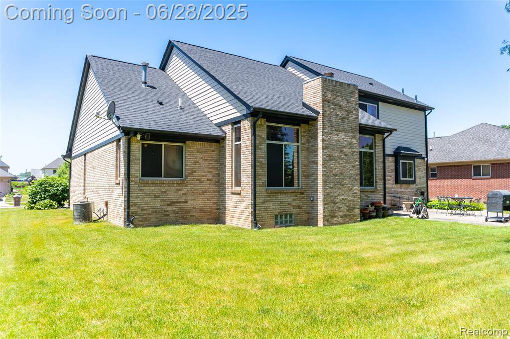 Pontiac, MI 48340,1134 Williamson Circle