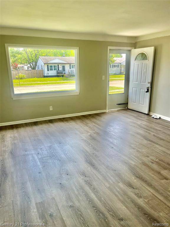 Warren, MI 48089,14463 Leonard Avenue