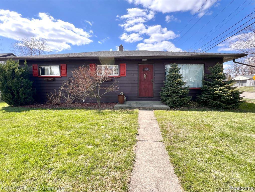 Pontiac, MI 48340,913 Cameron Avenue
