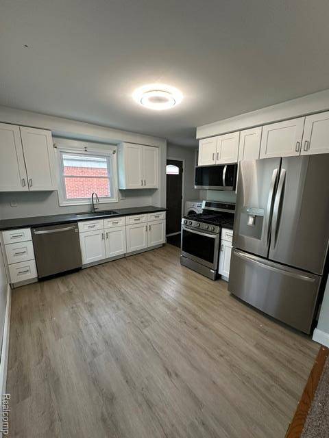 Van Buren, MI 48125,4484 Ziegler Street