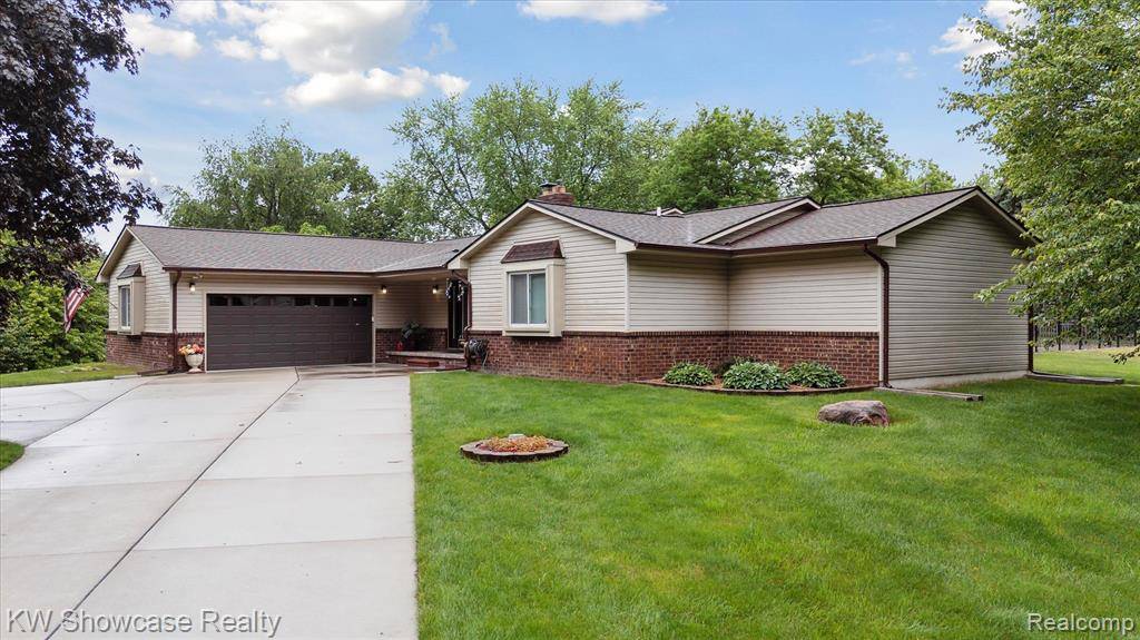 New Hudson, MI 48165,59300 Montego Drive