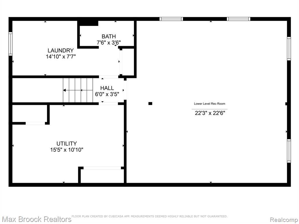 Livonia, MI 48150,32729 W Chicago Street