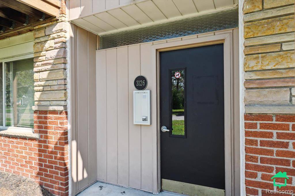 Royal Oak, MI 48073,3126 Linwood Avenue