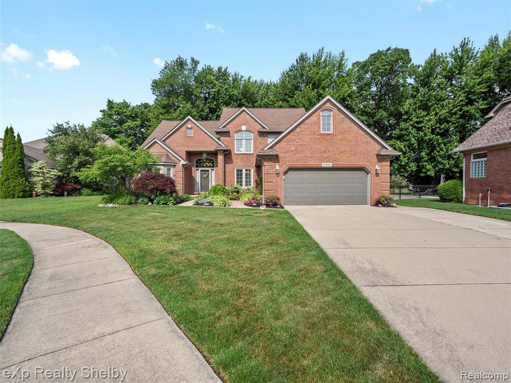 Macomb, MI 48044,47853 Lavender Court