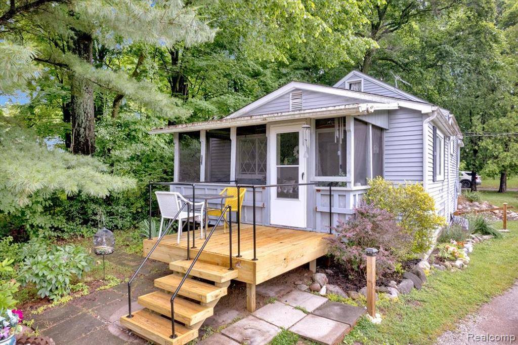 Lake Orion, MI,4155 Mill Lake Road