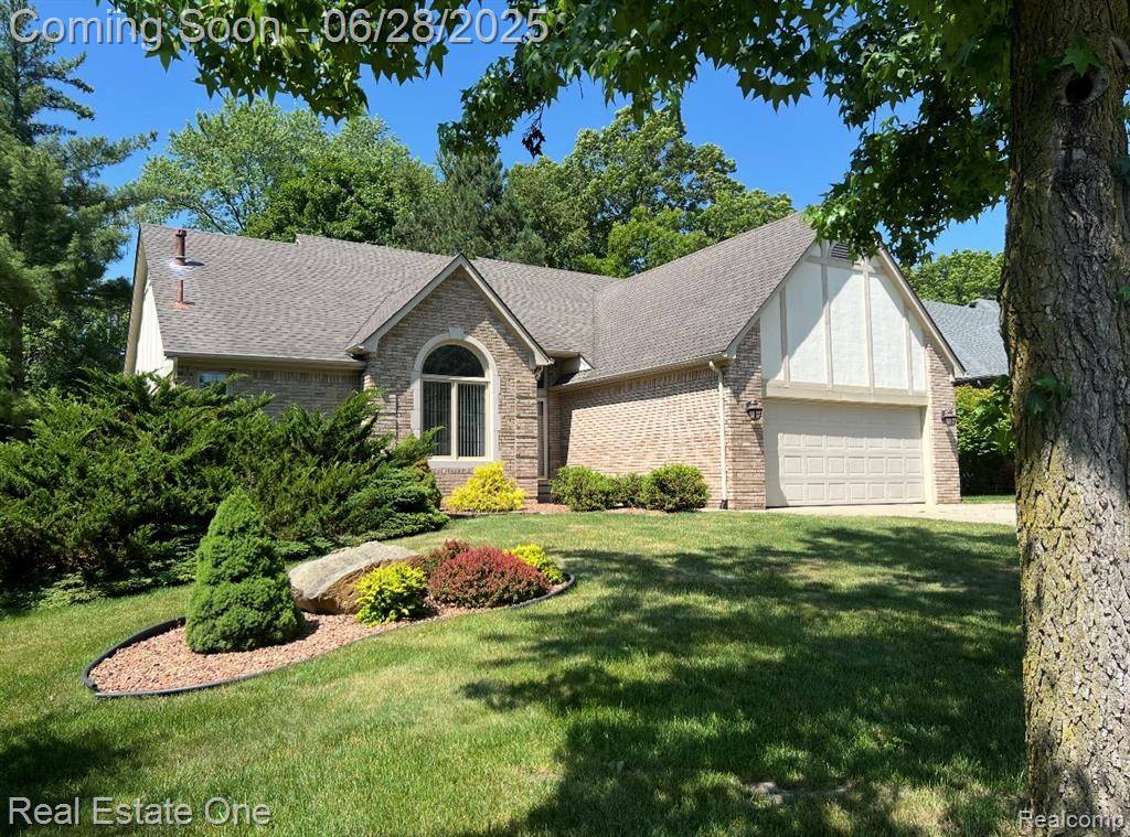 Rochester Hills, MI 48309,2184 Reagan Drive
