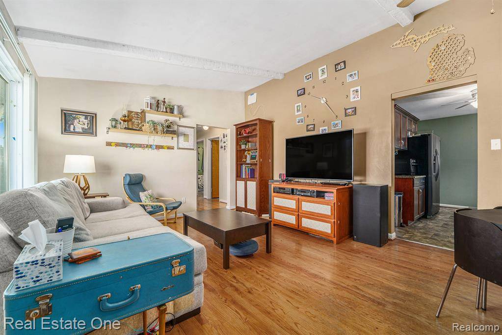 Madison Heights, MI 48071,29038 Spoon Avenue