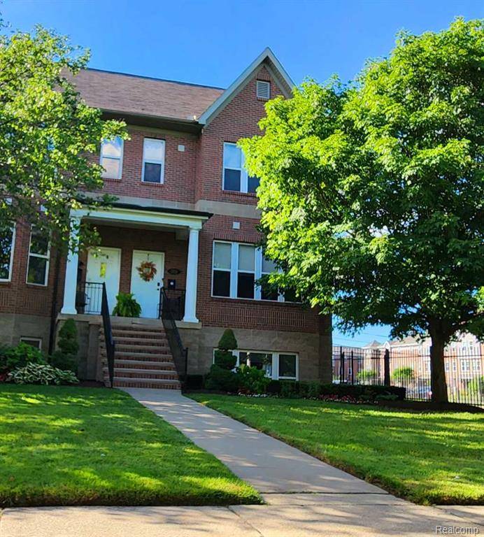 Detroit, MI 48202,309 E Ferry Street