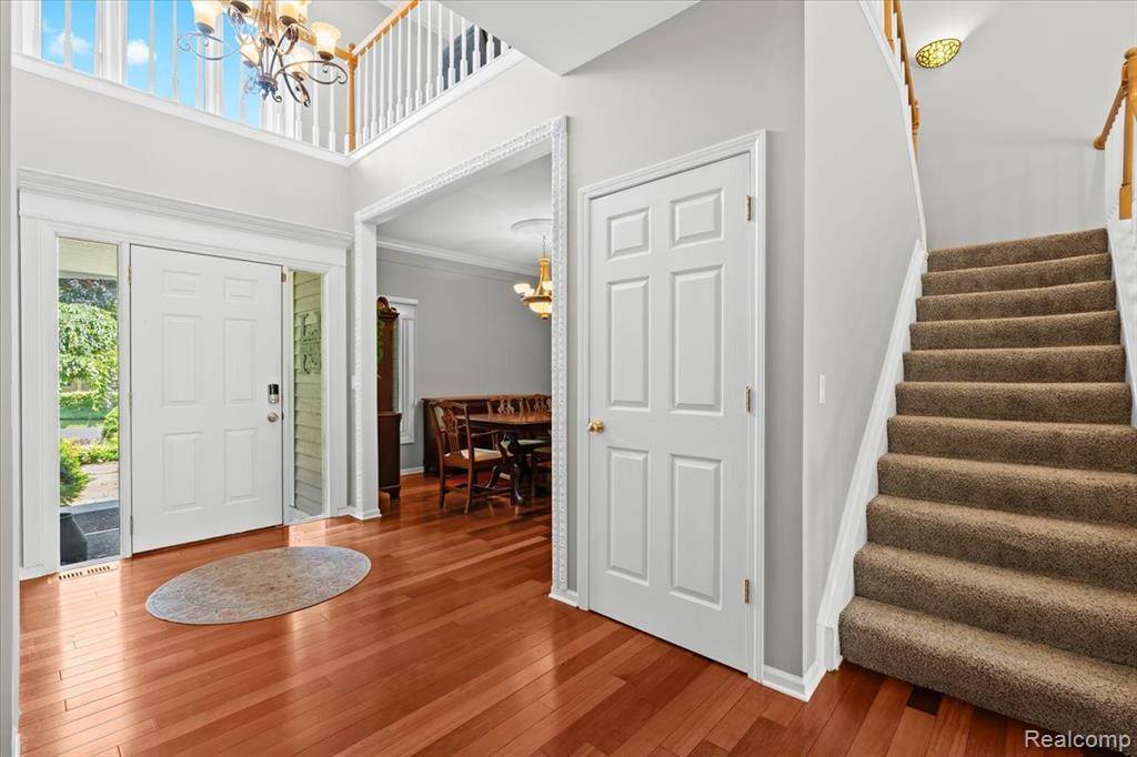 Milford, MI 48381,2304 Carriage Way