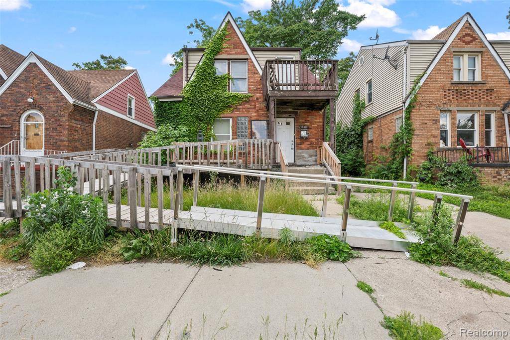 Detroit, MI 48235,16531 Ward Avenue