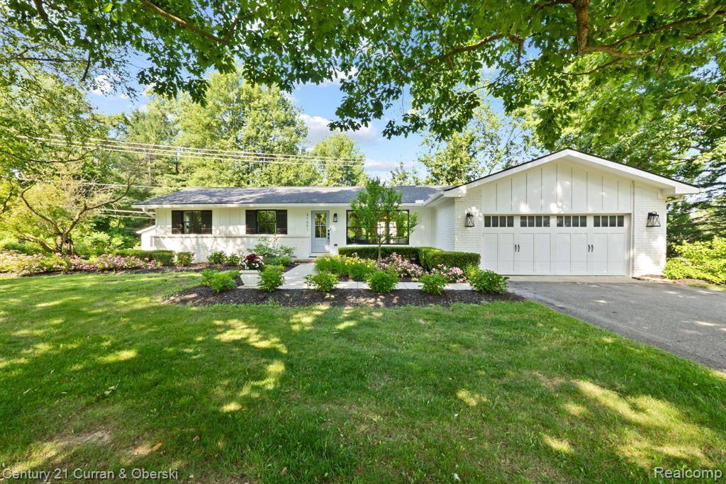 Northville, MI 48167,21651 Currie Road