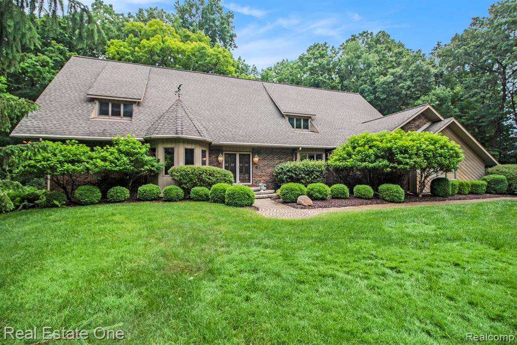 Brighton, MI 48114,11921 Brandywine dr Drive