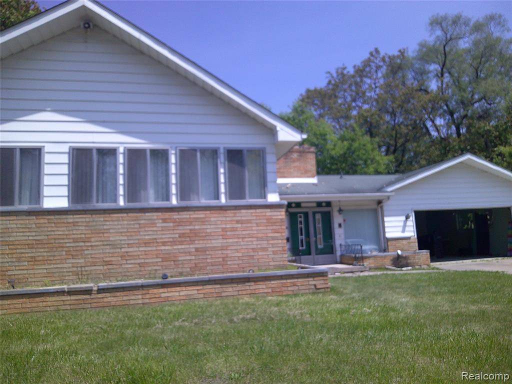 Flint, MI 48503,2017 Aitken Avenue