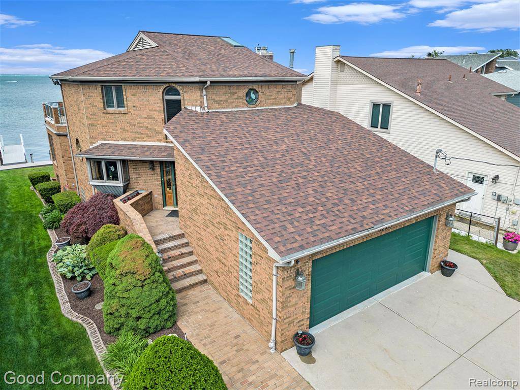 Harrison Township, MI,32315 N River Road