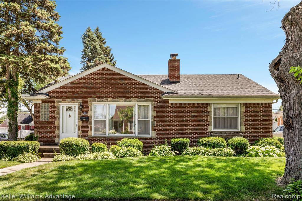 Dearborn Heights, MI 48127,7320 Colonial Street