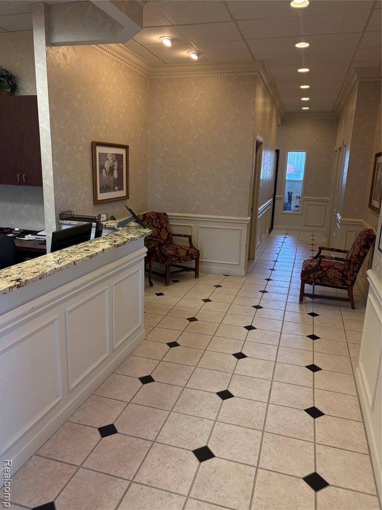 Saint Clair Shores, MI 48081,27320 Harper Avenue