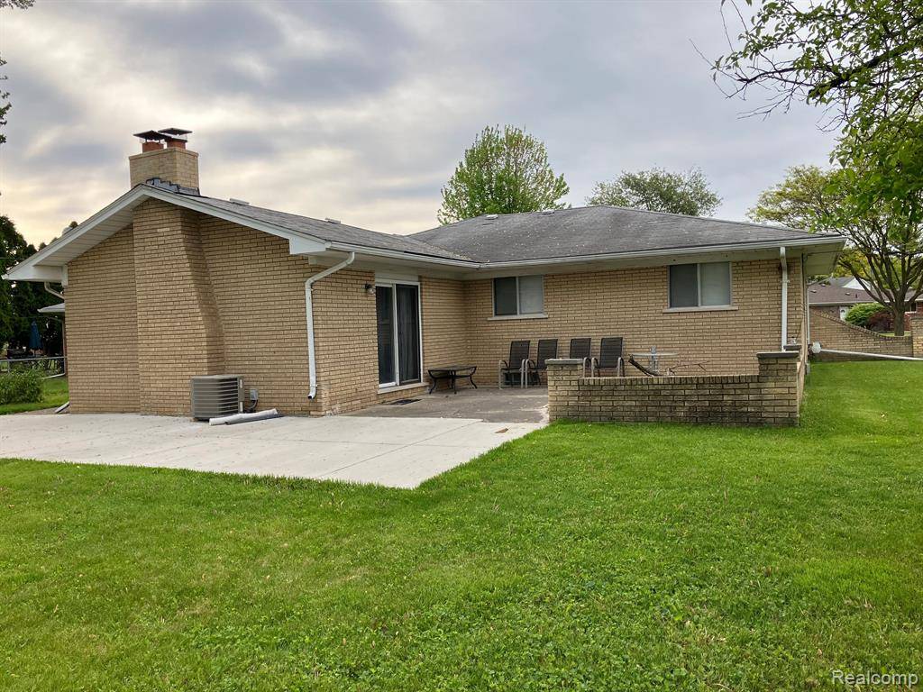 Sterling Heights, MI 48312,14707 HOWELL