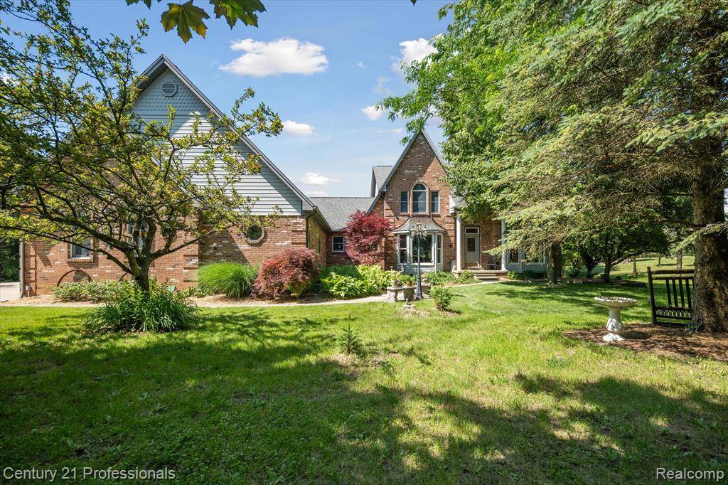 South Lyon, MI 48178,6279 7 Mile Road