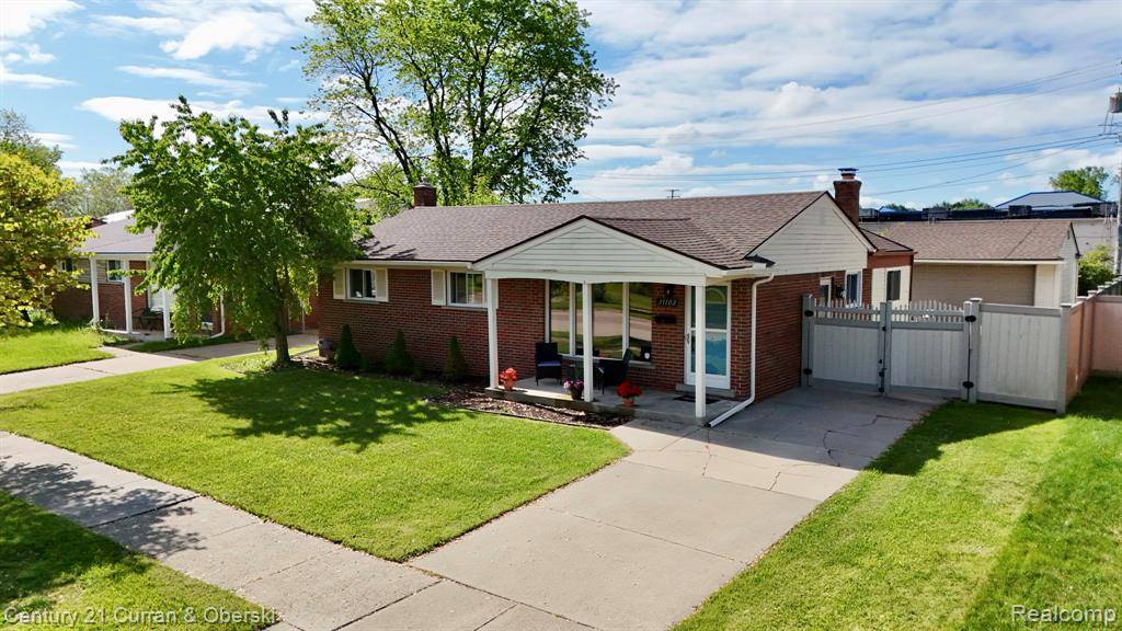 Livonia, MI 48154,31103 Roycroft Street