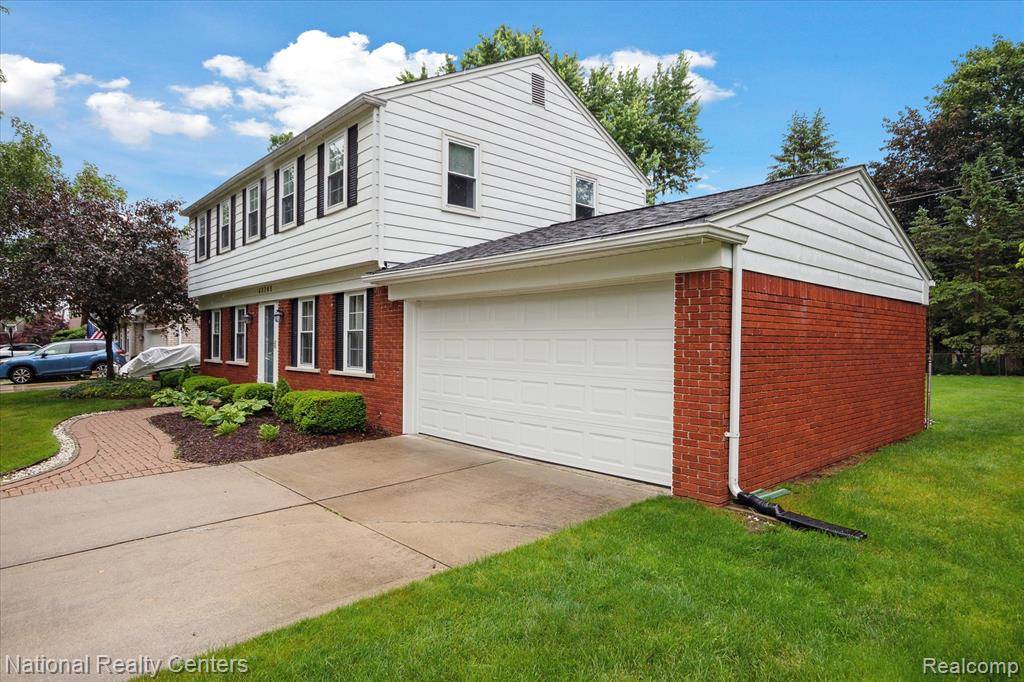 Northville, MI 48167,43705 Galway Drive