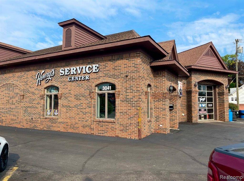 Wayne, MI 48184,3041 S Wayne Road