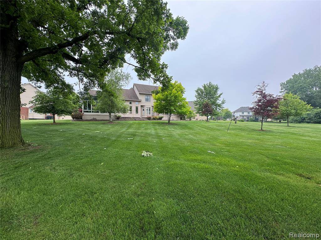 Sterling Heights, MI 48314,3281 Bywater Drive