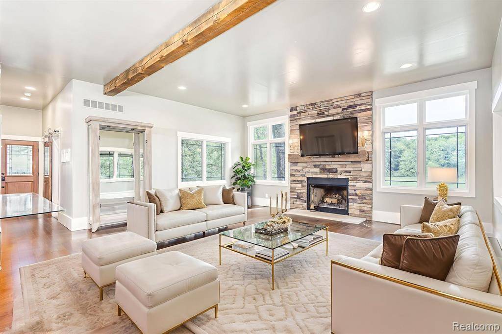 Highland, MI,2685 Fry Road