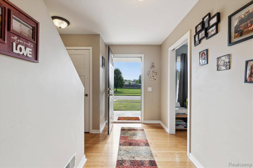 Grand Blanc, MI 48439,5332 Northwood Road