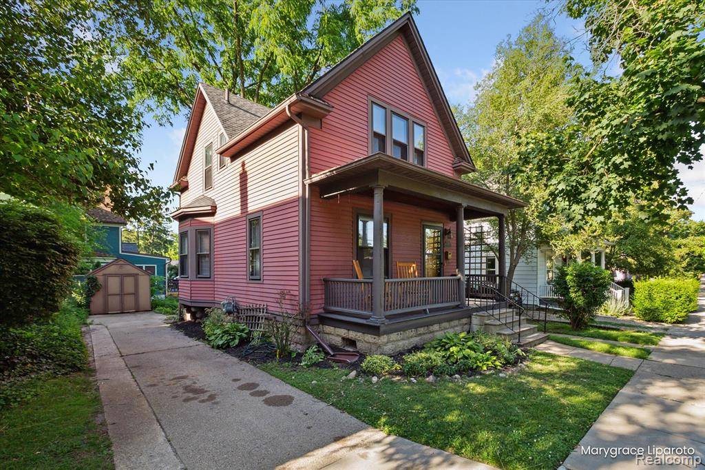Ann Arbor, MI 48103,318 W Madison Street