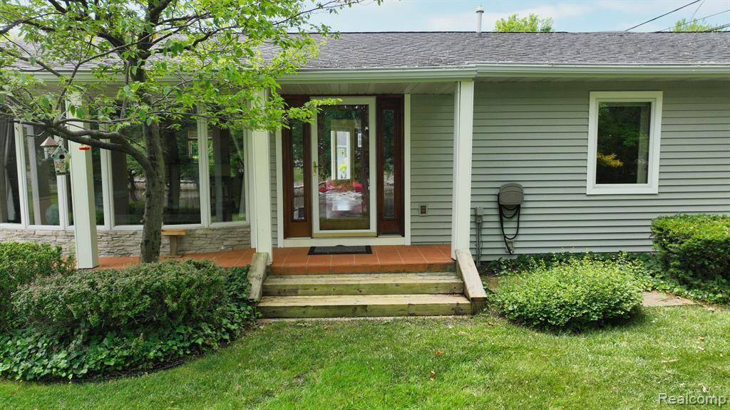 Bay City, MI 48706,3507 Kawkawlin River Drive