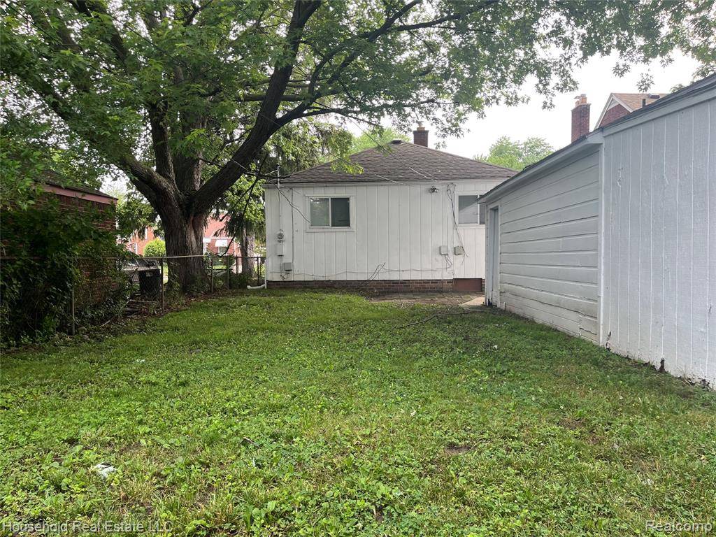 Eastpointe, MI 48021,14722 Lydia Avenue