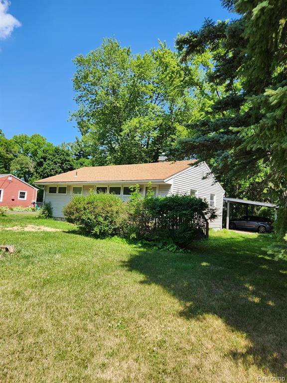 East Lansing, MI 48823,1653 Ann Street