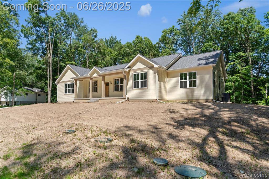 Mason, MI 48854,917 Chickasaw Dr