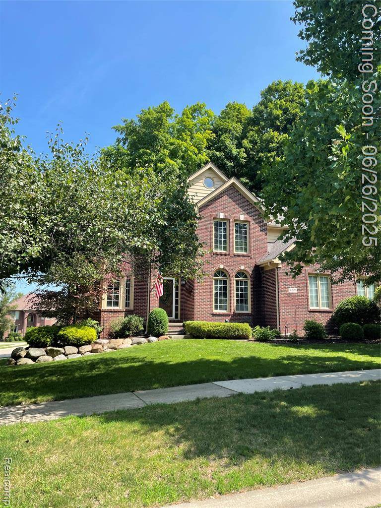 Rochester, MI 48307,537 Bloomer Ridge Drive