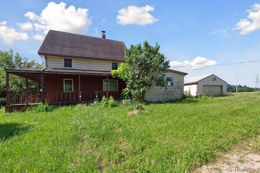 Davison, MI 48423,3172 S Washburn Road