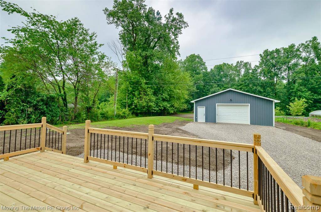 Belleville, MI 48111,43796 Willow Road