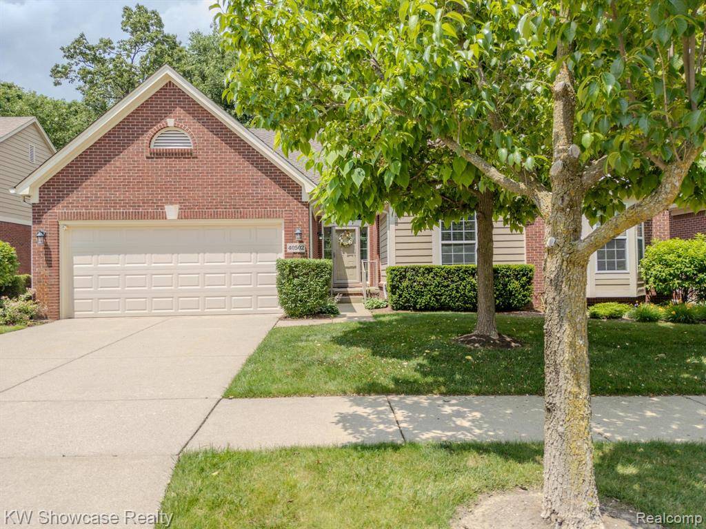 Novi, MI 48377,40502 Lenox Park Drive Drive