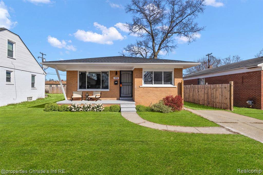 Ferndale, MI 48220,20850 GLEN LODGE Road