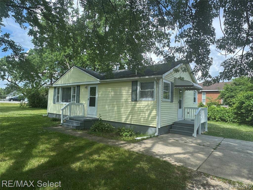 Flushing, MI 48532,2017 Noble Avenue