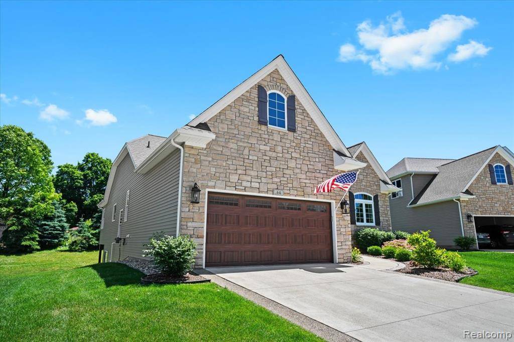 Metamora, MI 48455,64 Fox Hollow Drive