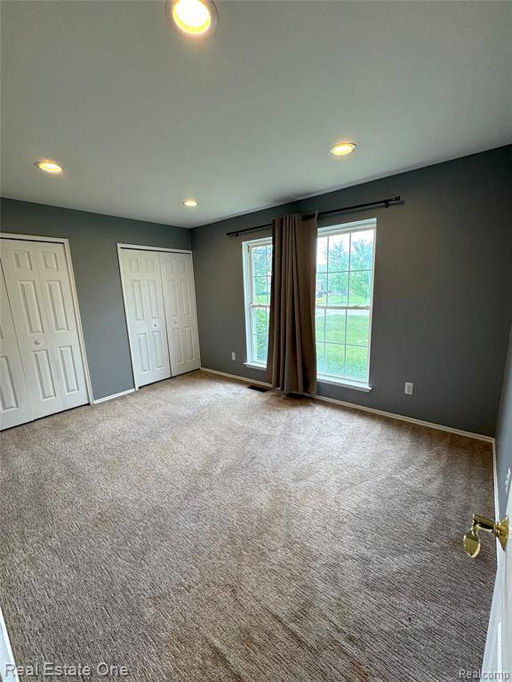 Sterling Heights, MI 48312,35451 TOWNLEY Drive