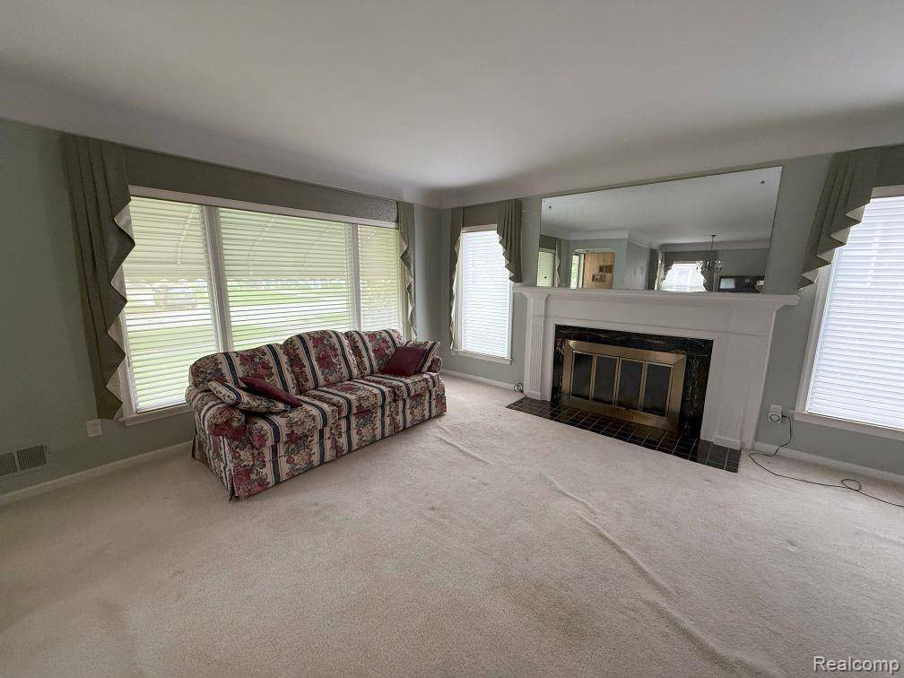 Dearborn, MI 48124,3139 Lincoln Street