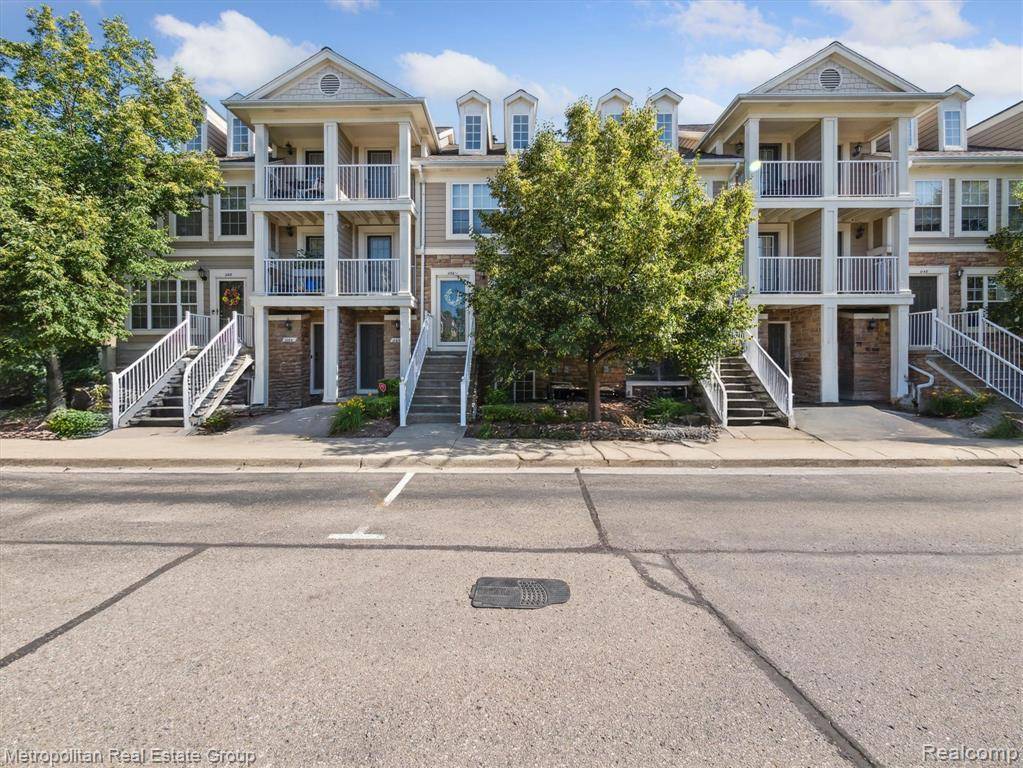 Troy, MI 48083,1156 Faulkner