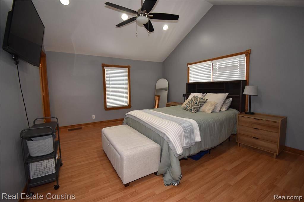 Gaines Vlg, MI 48436,116 Park Street