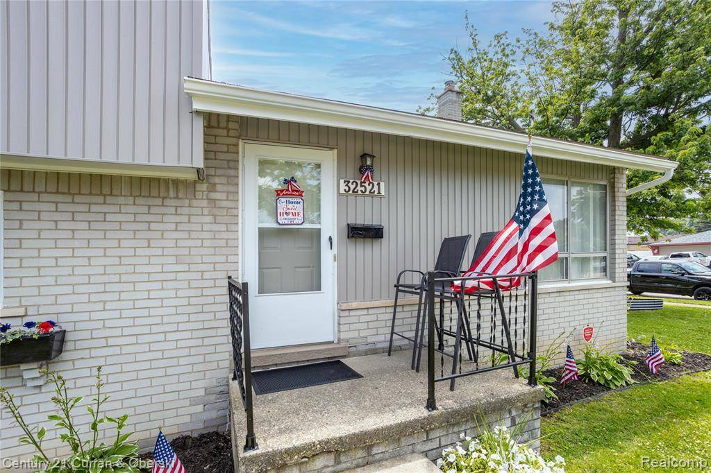 Garden City, MI,32521 Dover Street